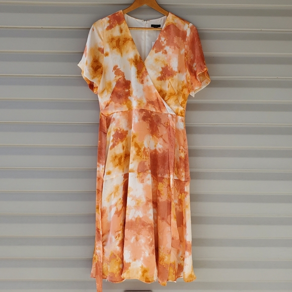 Ann Taylor faux wrap dress - Picture 10 of 13